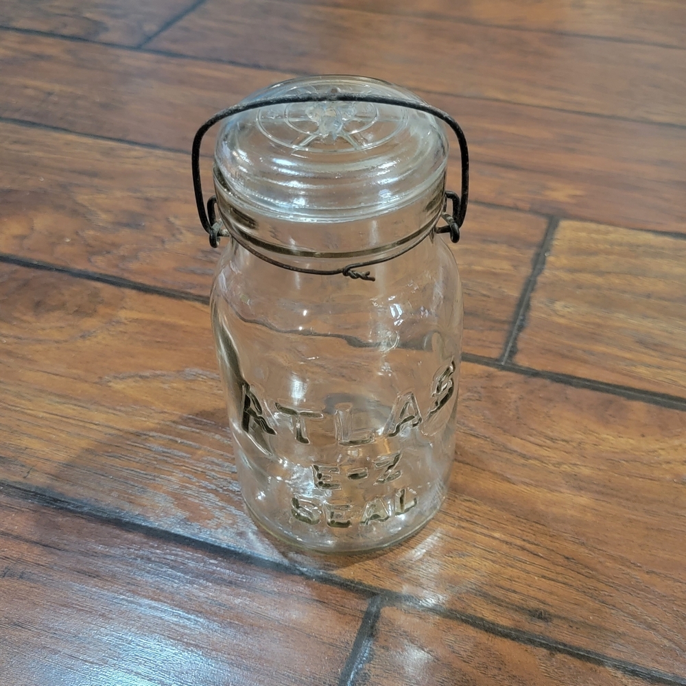 Vintage Atlas jar